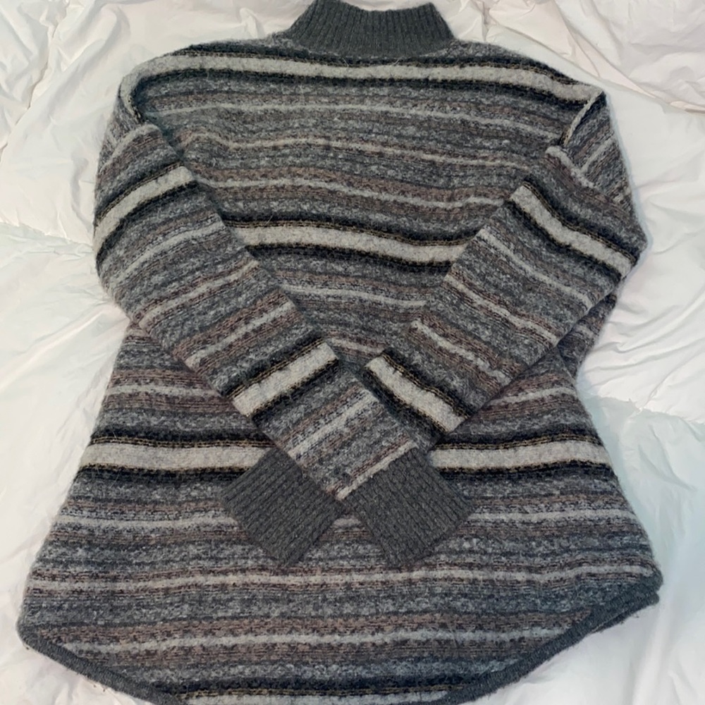 American Eagle Mockneck Sweater